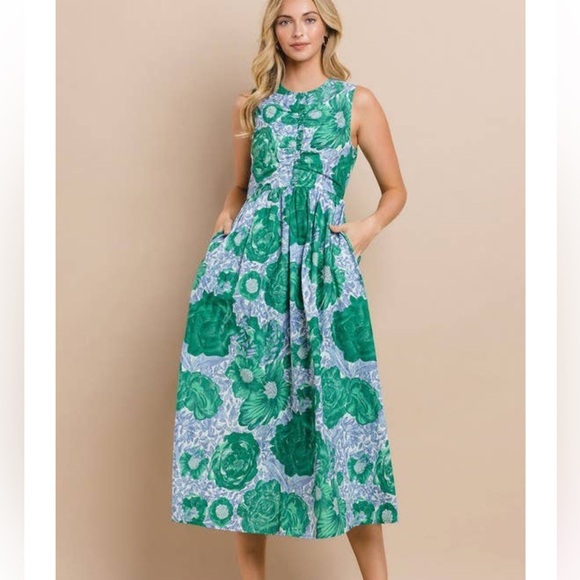 TCEC Hydrangea Floral A-Line Ruffle Bust Detail Feminine Preppy Midi Dress - Picture 1 of 16